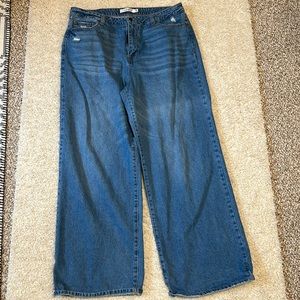 REDY 31 high waisted and wide legged jeans with slightly distressed look EUC